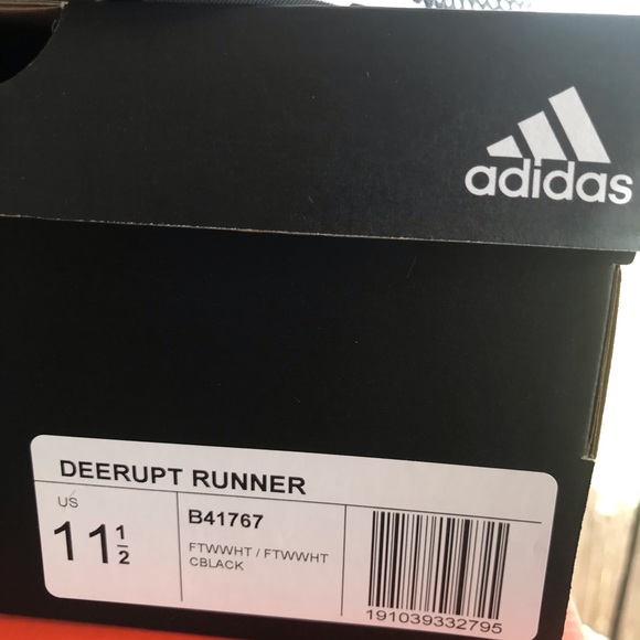 Adidas Deerupt Runner Black/White Athletic Shoes - Picture 7 of 8